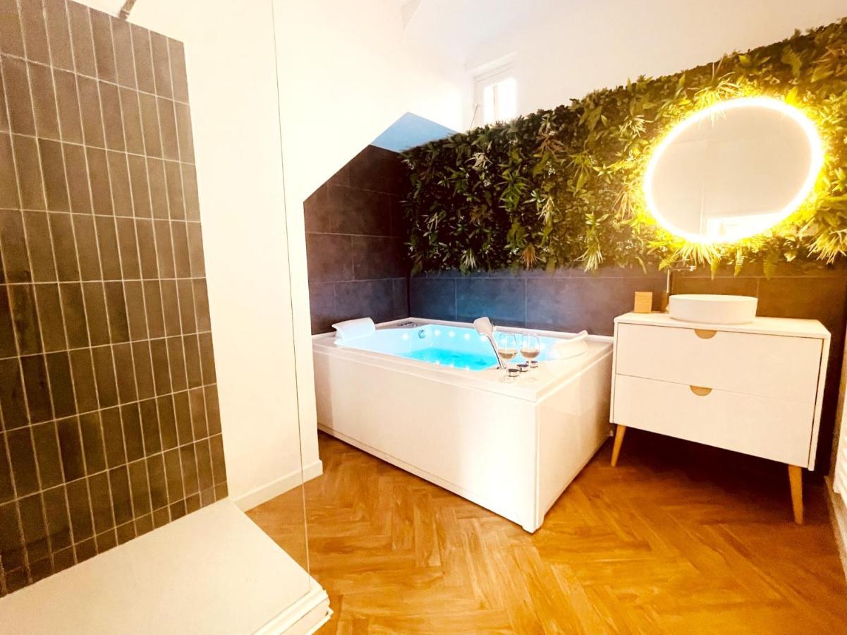 Le Jungle Spa **** Nimes Exterior photo